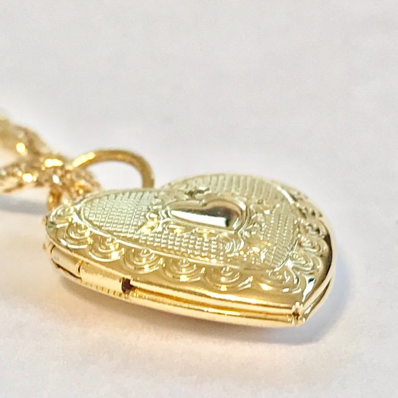 Vintage Victorian Heart Locket Necklace Gold Plated 24" Chain Photo Picture - Picture 8 of 10